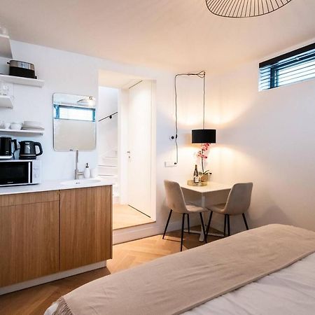 Beautiful Amstel Houseboat Apartman Amszterdam Kültér fotó