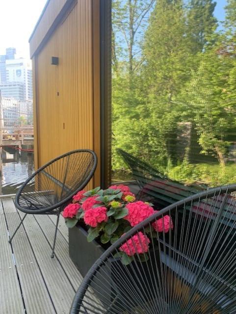 Beautiful Amstel Houseboat Apartman Amszterdam Kültér fotó